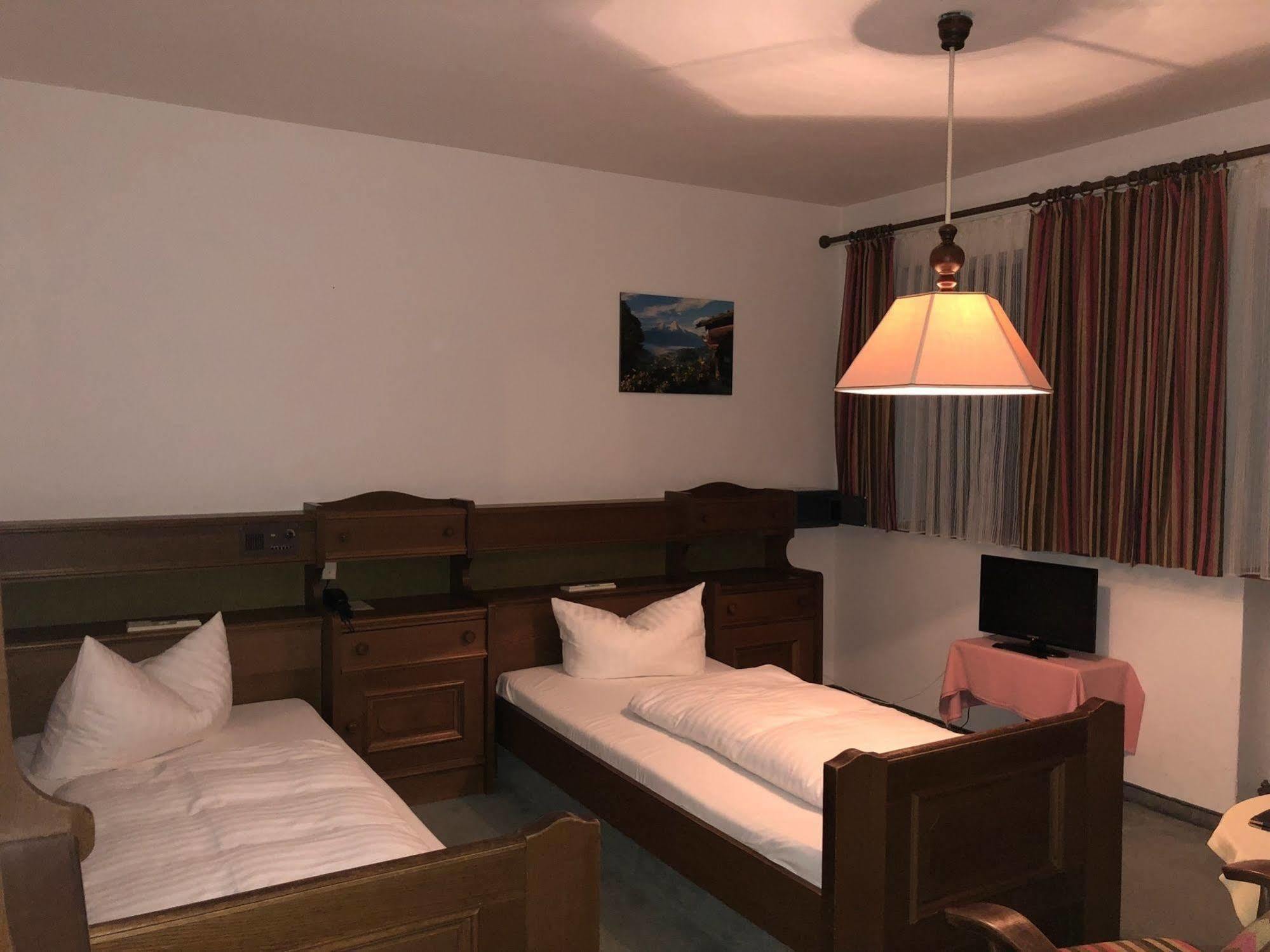 Hotel Vier Jahreszeiten Берхтесгаден Екстериор снимка